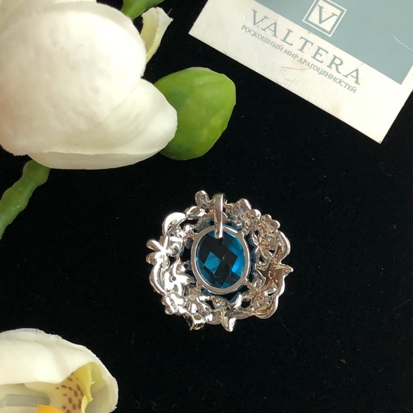🔹Sterling Silver Pendant with Topaz 🌸 - Picture 3 of 7